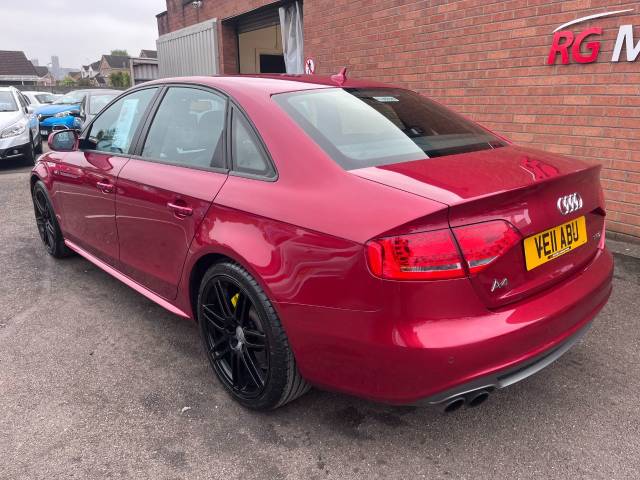 2011 Audi A4 2.0 A4 S LINE 211 TFSI Red 4dr Saloon