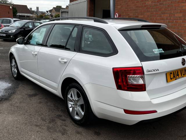 2014 Skoda Octavia 1.6 TDI CR SE White 5dr Estate, £0 TAX, 75 MPG, 1 OWNER