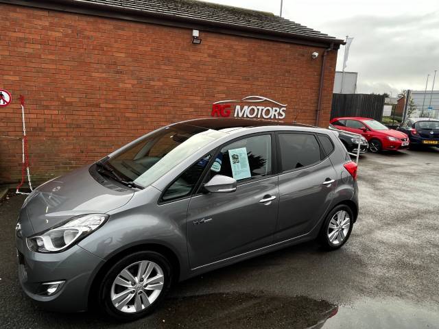 2013 Hyundai ix20 1.6 CRDi Blue Drive Style Grey 5dr Hatch, £35 TAX, 65 MPG,