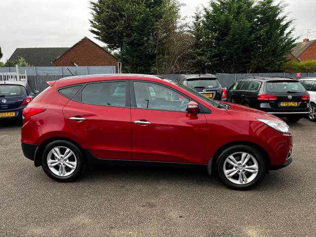 2011 Hyundai ix35 1.7 CRDi Premium Red 5dr 2WD Estate, Nice Spec