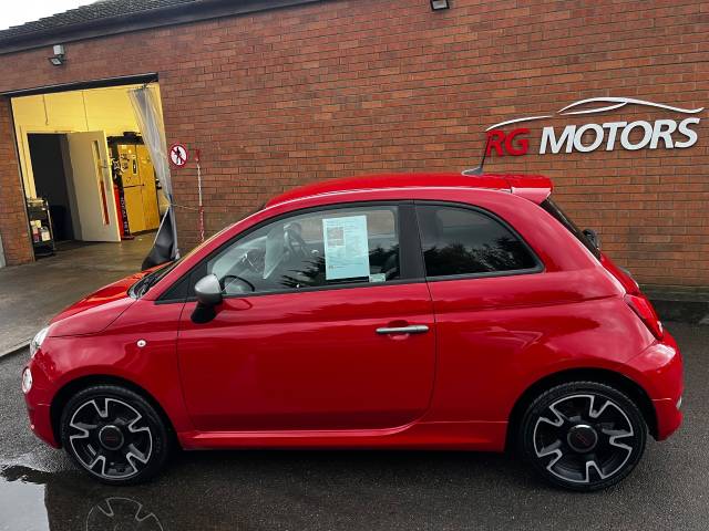 2016 Fiat 500 1.2 S Red 3dr Hatch, £30 TAX, 60 MPG, F.S.H. 1 OWNER