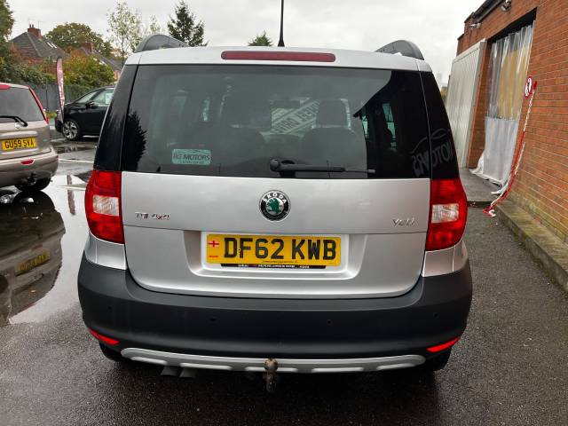 2013 Skoda Yeti 2.0 TDI CR [140] Elegance 4x4 Silver 5dr MPV