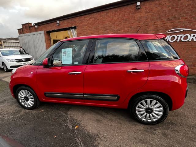 2017 Fiat 500l 1.3 Multijet 95 Pop Star Red 5dr MPV £20 TAX 68 MPG