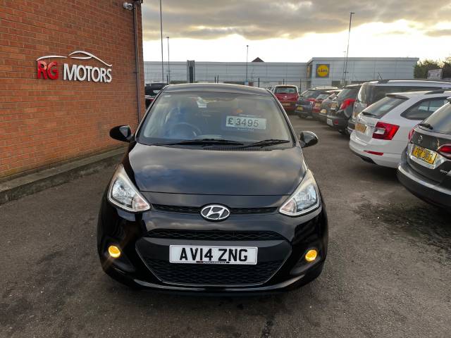 2014 Hyundai i10 1.0 SE Black 5dr Hatch, £20 TAX, 68 MPG, 1 OWNER