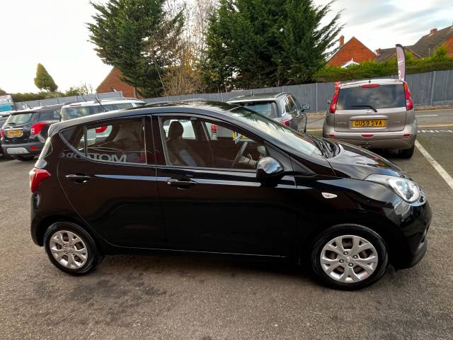 2014 Hyundai i10 1.0 SE Black 5dr Hatch, £20 TAX, 68 MPG, 1 OWNER