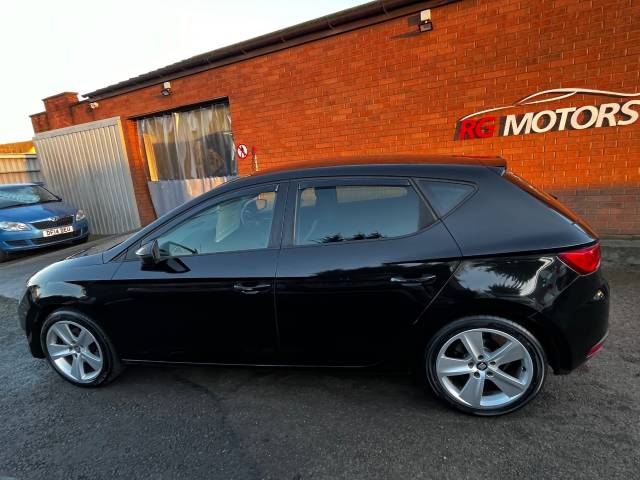 2015 SEAT Leon 2.0 TDI FR Black 5dr Hatch, £20 TAX, 68 MPG