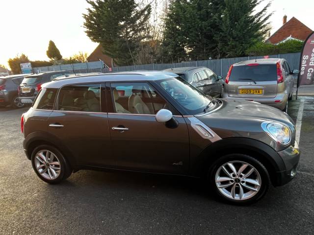 2012 Mini Countryman 1.6 Cooper D ALL4 Grey 5dr Hatch,