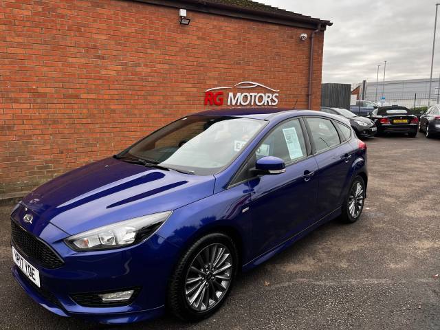 Ford Focus 1.0 EcoBoost 125 ST-Line Blue 5dr Hatch Hatchback Petrol Blue