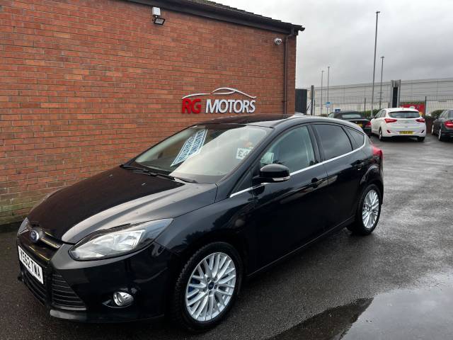 Ford Focus 1.0 EcoBoost Zetec Black 5dr Hatch Hatchback Petrol Black