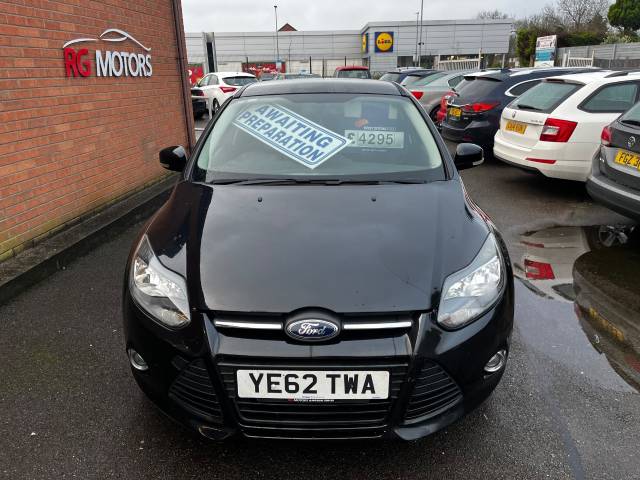 2012 Ford Focus 1.0 EcoBoost Zetec Black 5dr Hatch