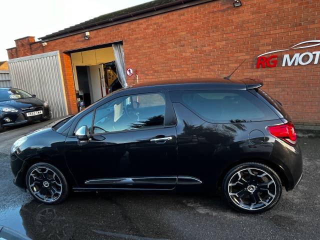 2012 Citroen DS3 1.6 e-HDi 110 Airdream DSport Plus Black 3dr Hatch