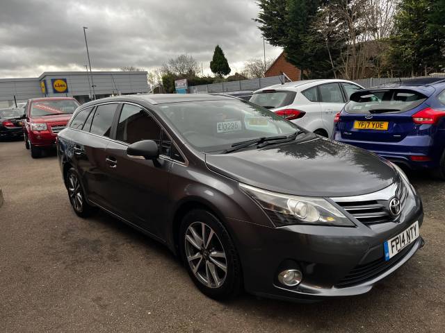 2014 Toyota Avensis 2.0 D-4D Icon Business Edition Grey 5dr Estate