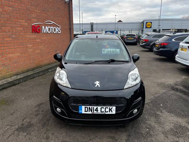 2014 Peugeot 107 1.0 Allure Black 5dr Hatch, £0 TAX, 66 MPG