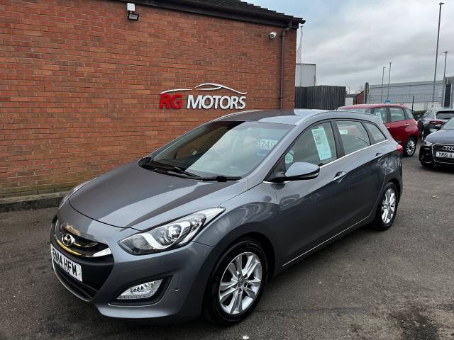 Hyundai i30 1.6 CRDi [128] Blue Drive Style Nav 5dr Estate Estate Diesel Grey