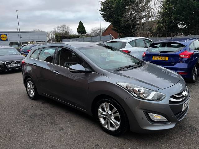 2014 Hyundai i30 1.6 CRDi [128] Blue Drive Style Nav 5dr Estate