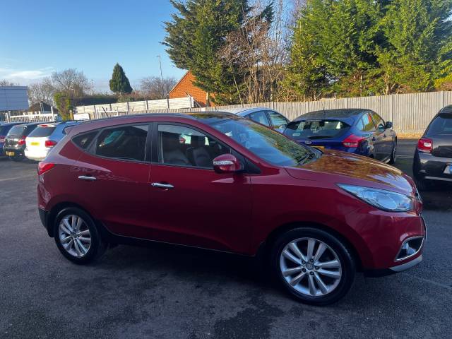 2011 Hyundai ix35 2.0 CRDi Premium Red 5dr 2WD Estate