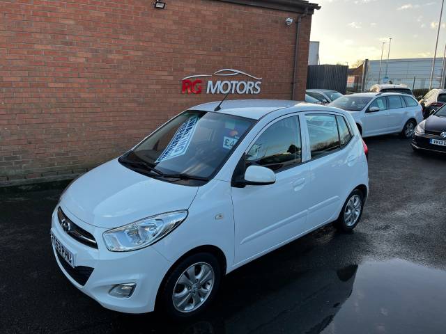 Hyundai i10 1.2 ACTIVE WHITE 5dr HATCH, £20 TAX, 62 MPG, F.S.H Hatchback Petrol White