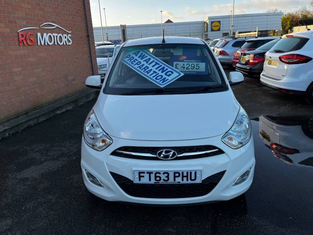 2014 Hyundai i10 1.2 ACTIVE WHITE 5dr HATCH, £20 TAX, 62 MPG, F.S.H