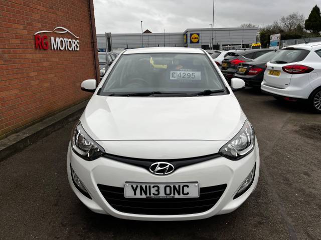 2013 Hyundai i20 1.2 ACTIVE WHITE 5dr HATCH, PX WELCOME