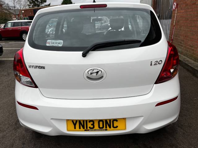 2013 Hyundai i20 1.2 ACTIVE WHITE 5dr HATCH, PX WELCOME