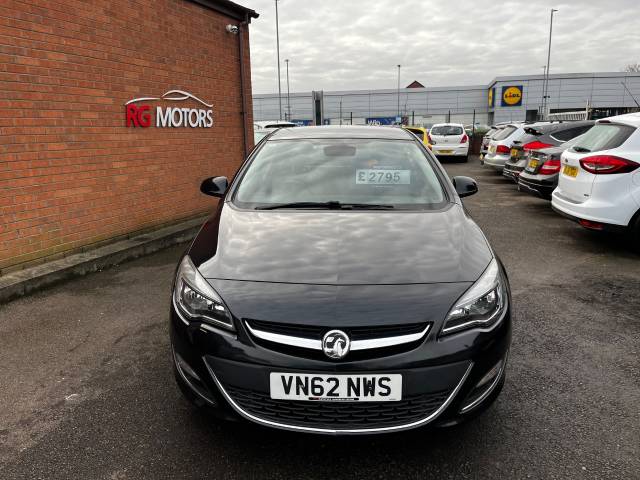 2012 Vauxhall Astra 2.0 CDTi 16V ecoFLEX Elite [165] Black 5dr