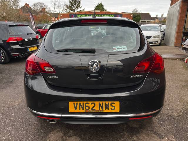 2012 Vauxhall Astra 2.0 CDTi 16V ecoFLEX Elite [165] Black 5dr