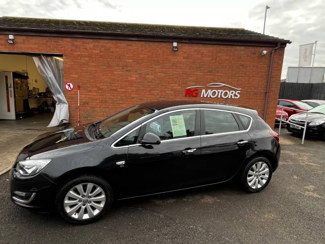 2012 Vauxhall Astra 2.0 CDTi 16V ecoFLEX Elite [165] Black 5dr