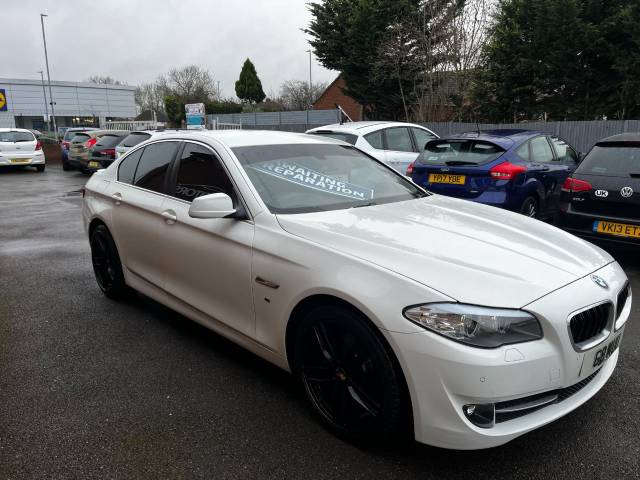 2012 BMW 5 Series 2.0 520d SE Step Auto White 4dr Saloon