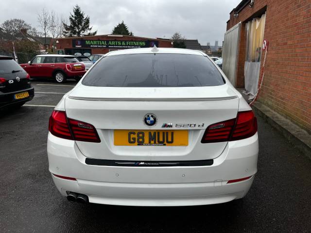 2012 BMW 5 Series 2.0 520d SE Step Auto White 4dr Saloon