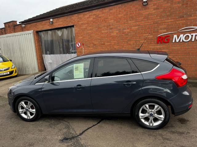 2013 Ford Focus 1.0 EcoBoost Zetec Grey 5dr Hatch