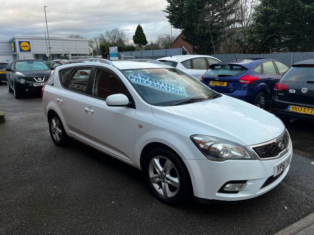 2011 Kia Ceed 1.6 CRDi 2 White 5dr Estate