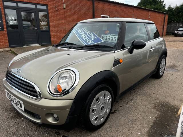 Mini Hatchback 1.4 One Silver 3dr Hatch Only 40k Miles Hatchback Petrol Silver