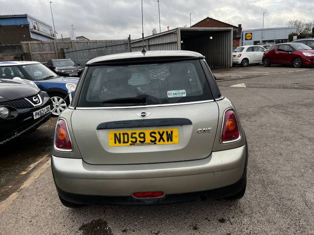 2009 Mini Hatchback 1.4 One Silver 3dr Hatch Only 40k Miles