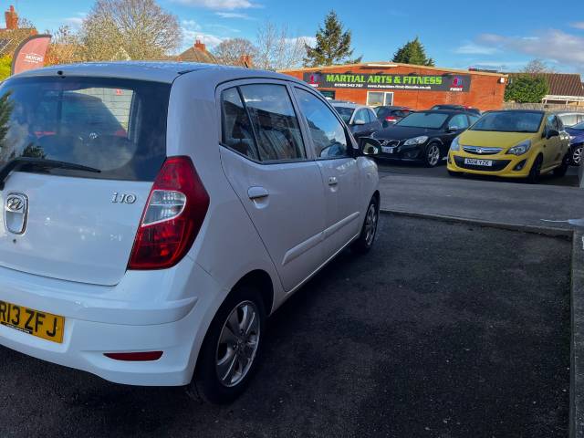 2013 Hyundai i10 1.2 ACTIVE WHITE 5dr HATCH, ONLY 30k MILES F.SH