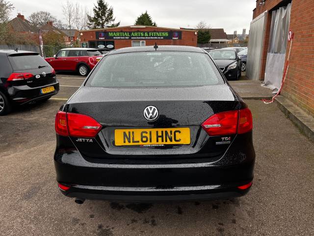 2011 Volkswagen Jetta 1.6 TDI CR Bluemotion Tech SE Black 4dr Saloon