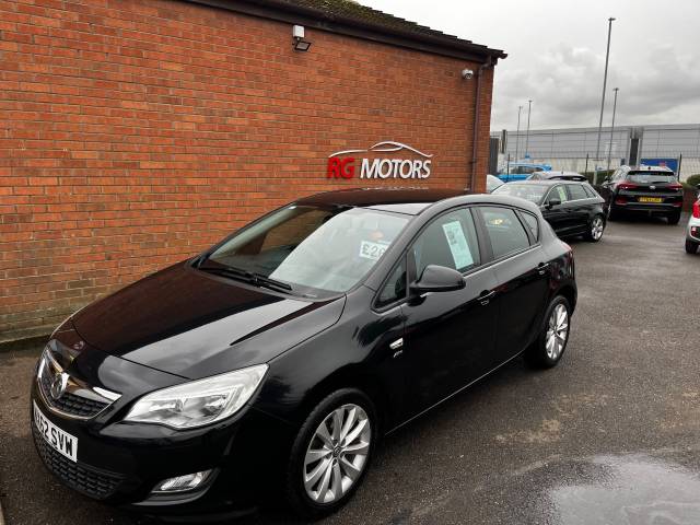 Vauxhall Astra 1.6i 16V Active Black 5dr Hatch, PX WELCOME Hatchback Petrol Black