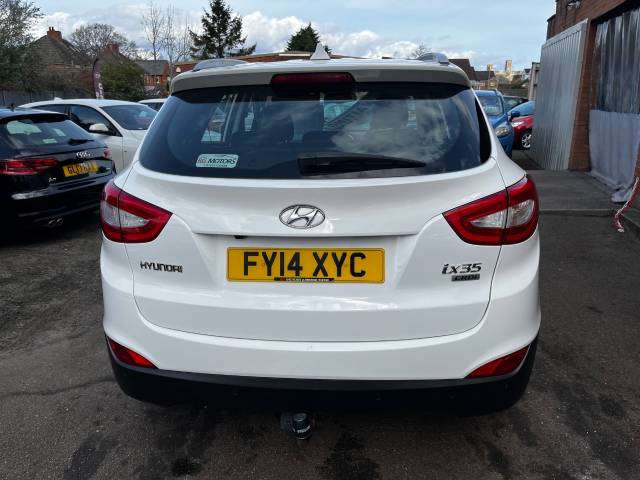 2014 Hyundai ix35 1.7 CRDi SE Nav White 5dr 2WD Estate