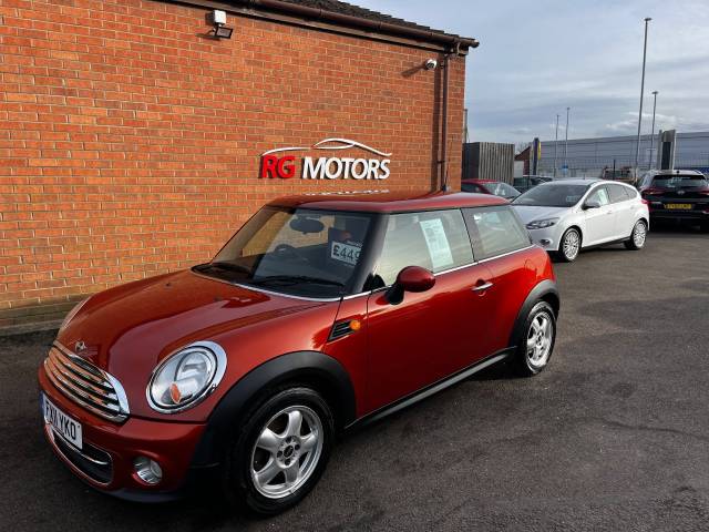 Mini Hatchback 1.6 Cooper [122] Orange 3dr Hatch, 60k Miles Hatchback Petrol Orange