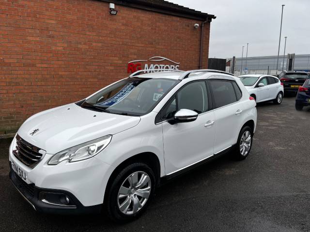 Peugeot 2008 1.2 VTi Allure White 5dr Hatch Hatchback Petrol White