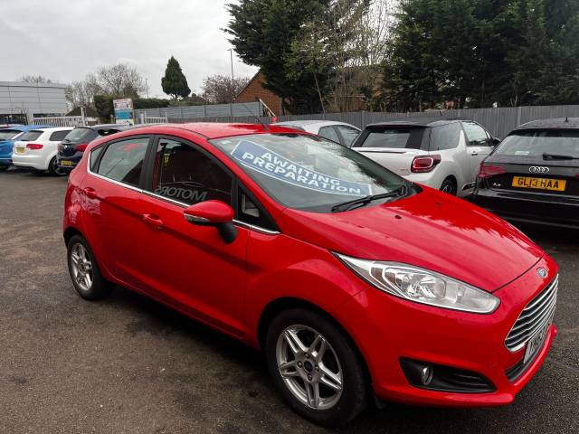 2013 Ford Fiesta 1.0 EcoBoost Zetec Red 5dr Hatch