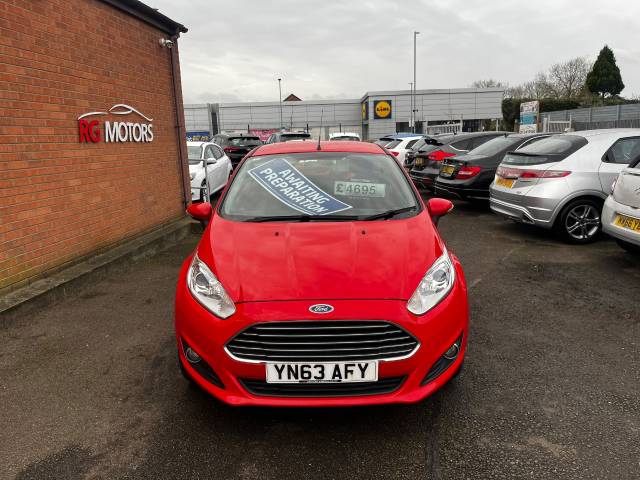 2013 Ford Fiesta 1.0 EcoBoost Zetec Red 5dr Hatch