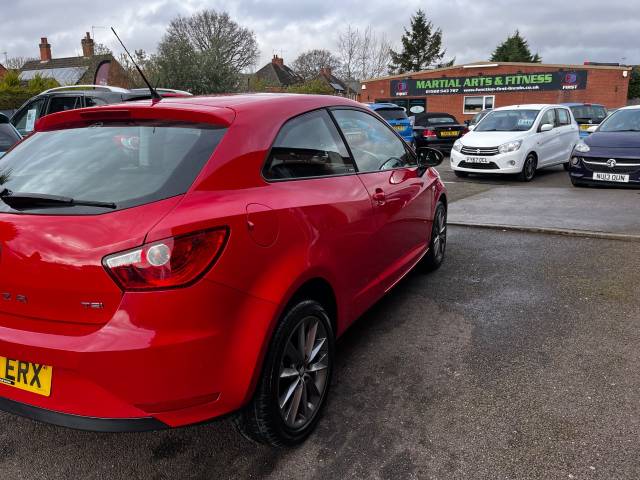 2014 SEAT Ibiza 1.2 TSI I TECH Red 3dr Hatch. 1 Owner £35 TAX 55 MPG