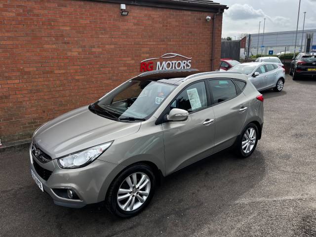 Hyundai ix35 2.0 CRDi Premium Silver 5dr Estate, Estate Diesel Silver