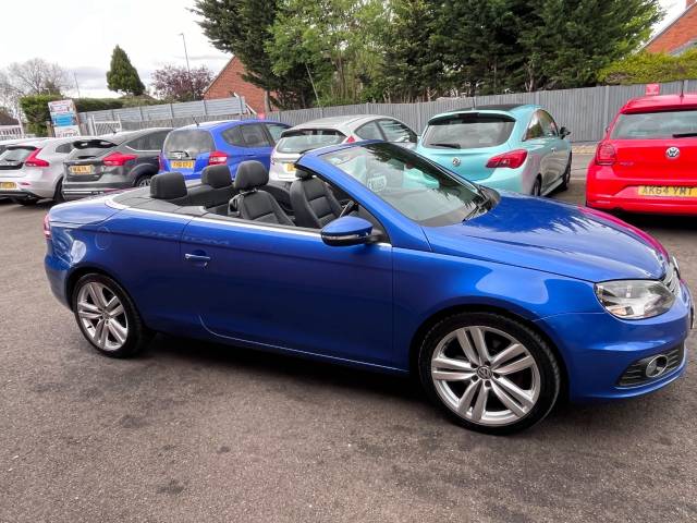 2011 Volkswagen Eos 2.0 TDI BlueMotion Tech Sport Blue 2dr Convertible