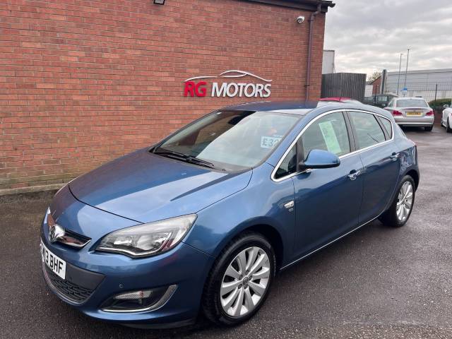 Vauxhall Astra 1.6i 16V Elite Blue 5dr Hatch Hatchback Petrol Blue