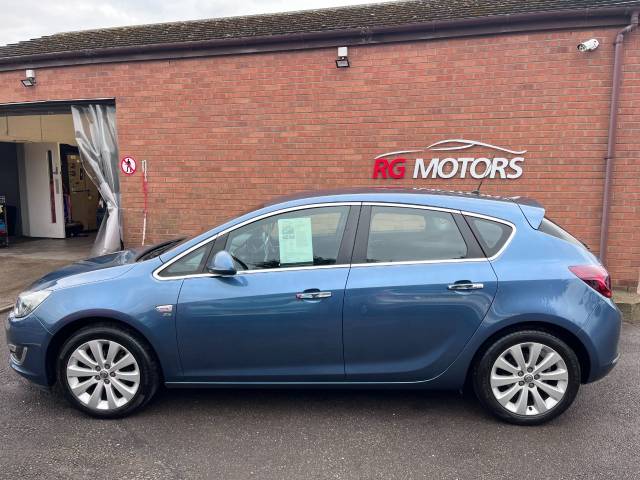 2013 Vauxhall Astra 1.6i 16V Elite Blue 5dr Hatch