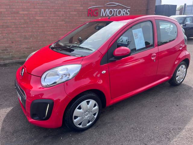 Citroen C1 1.0i VTR Red 5dr Hatch, £0 TAX, 65 MPG Hatchback Petrol Red