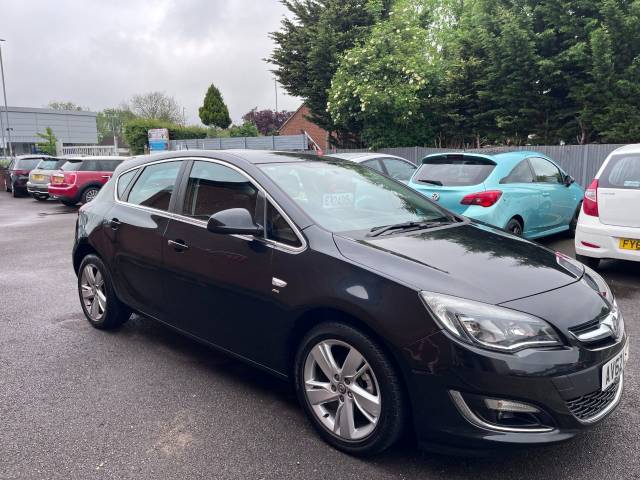 2013 Vauxhall Astra 1.4i 16V SRi Black 5dr Hatch, Part Exchange Welcome