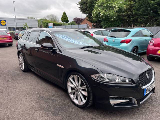 2012 Jaguar XF 3.0d V6 S Portfolio Auto Black 5dr Estate