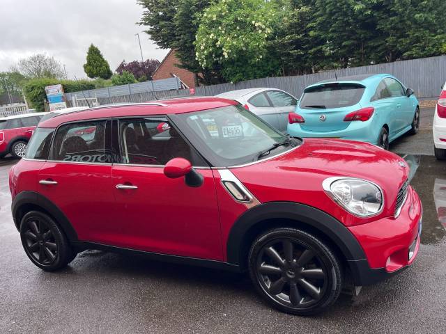 2013 Mini Countryman 2.0 Cooper S D Red 5dr Hatch, NAV, 62 MPG,